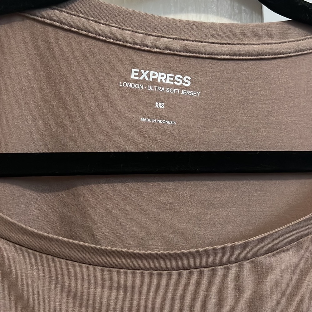 Express Basics - Picture 2 of 2